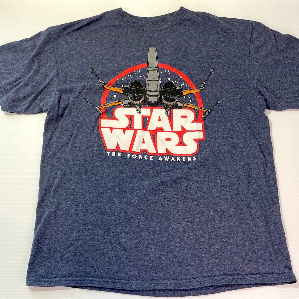 Star Wars T-Shirt | The Force Awakens | Medium Tee